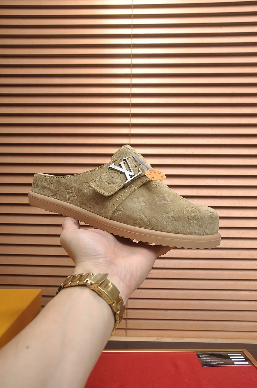 Men's men's shoes 💰520💶[LOUIS VUITTON] (cowhide lining) new style 🍀LV Louis Vuitton * - top version of LV classic semi-slip trendy shoes! Made of imported original cow suede cowhide, with a first layer of comfortable cowhide lining inside! Original wear-resistant rubber outsole! High quality products! Code number 38-45 (45 customized)